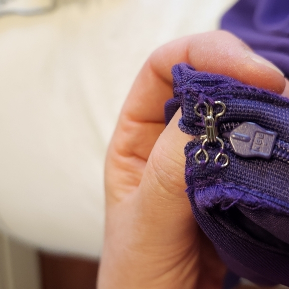 Dress - Picture 3 of 5